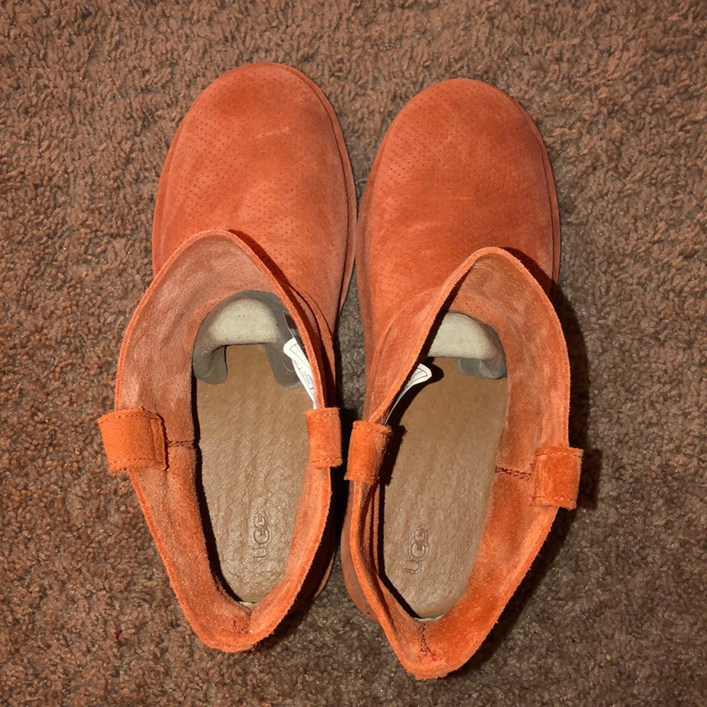 UGG Unlined Bootie